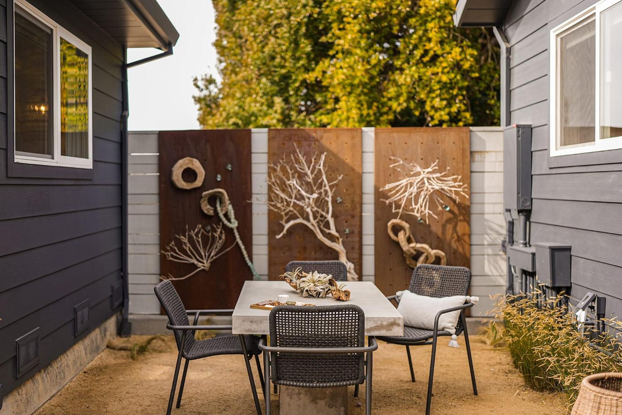 Funboard Room Includes King Bed And Mini Kitchenette Stinson Beach Exterior photo